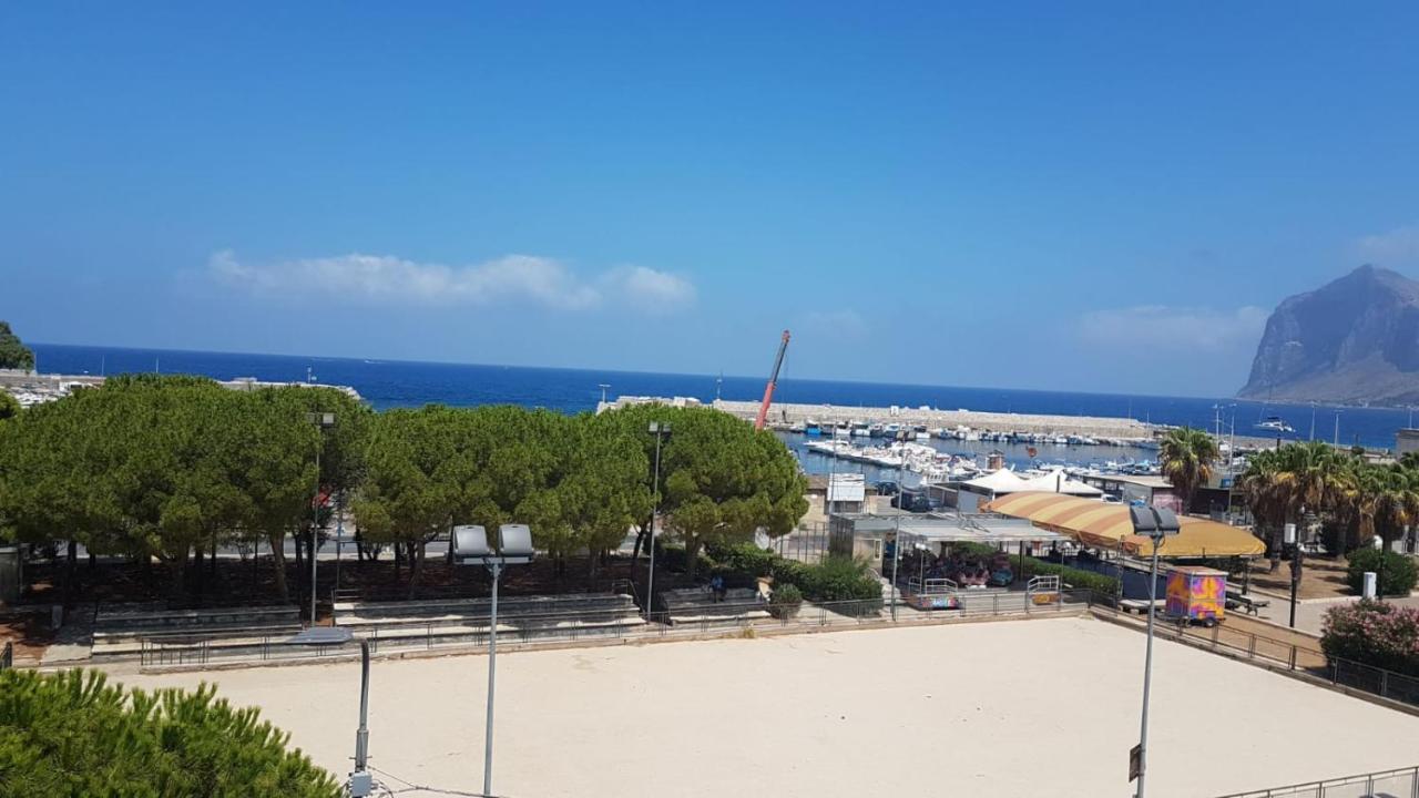 Appartamento Piano Ponente Isola delle Femmine Exterior foto